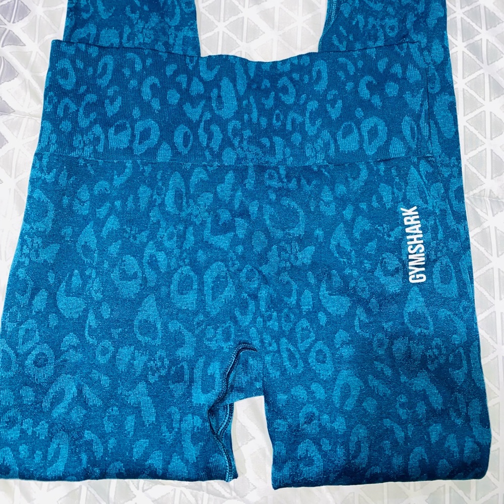 Gymshark animal adapt teal